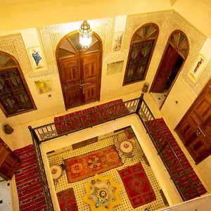 4* Riad Aymane